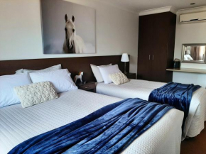 Tourist Road - 2 Bedroom Unit - WiFi